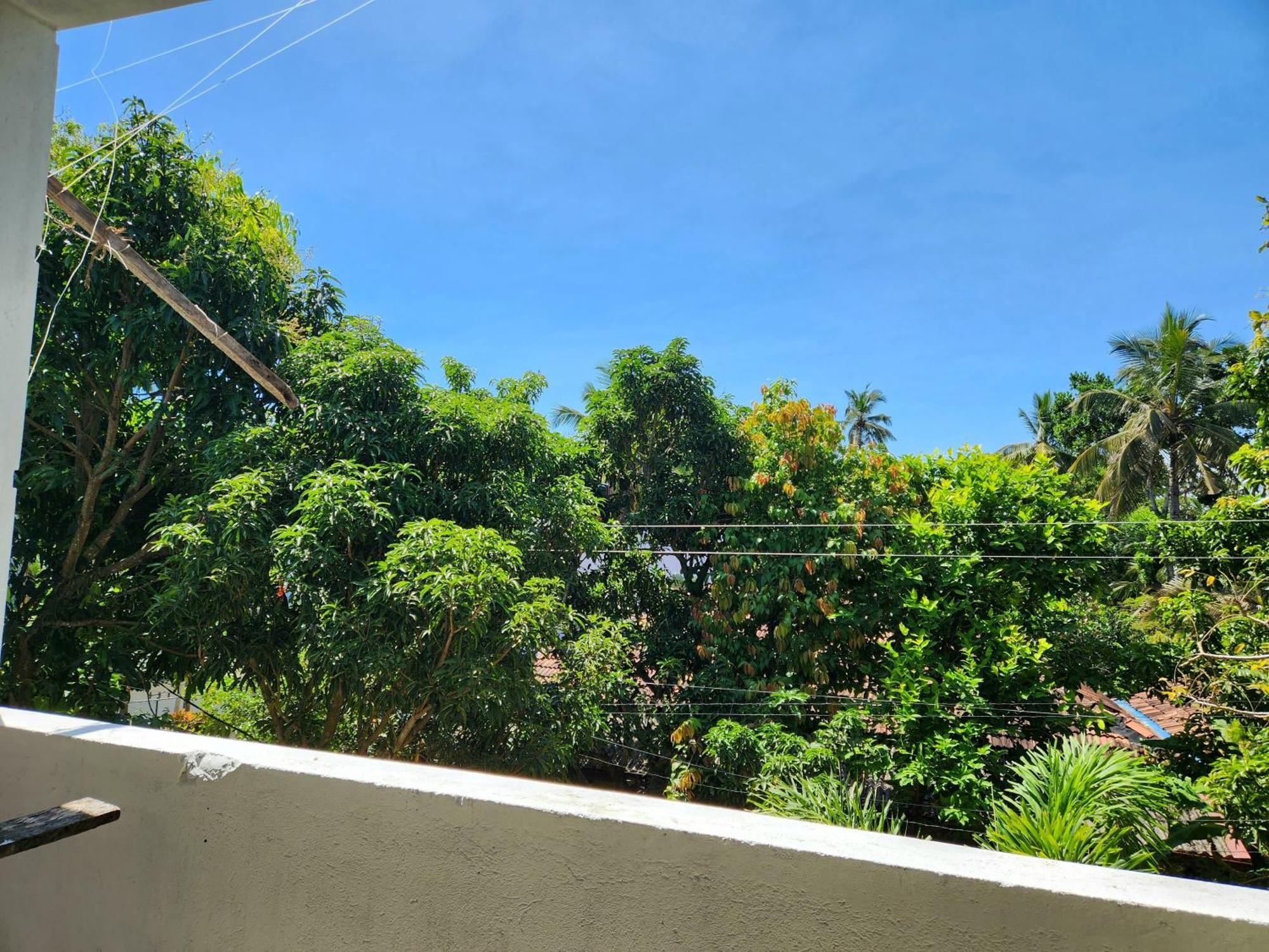 Sun Sea Guest Home Tangalle Buitenkant foto