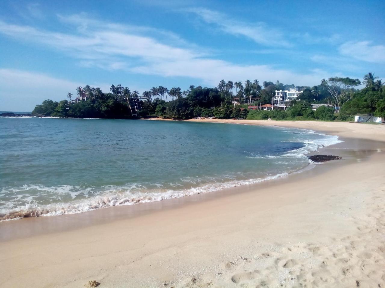Sun Sea Guest Home Tangalle Buitenkant foto